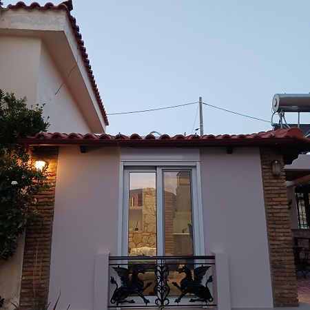 Boutique Eptalofos 15Min From Airport And Sea Apartment Kouvaras Exterior photo