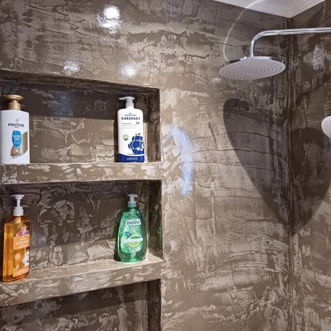 Boutique Eptalofos 15Min From Airport And Sea Apartment Kouvaras Exterior photo